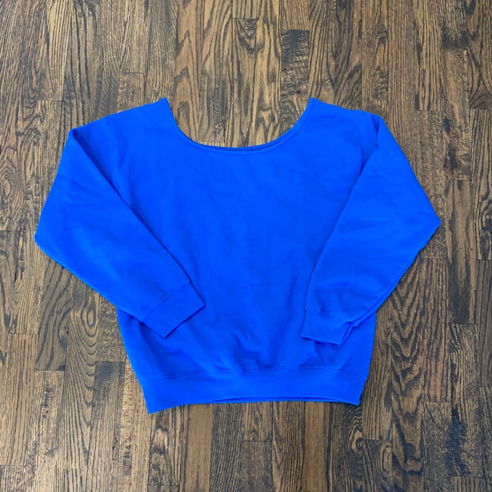 Wide neck crop sweatshirt
